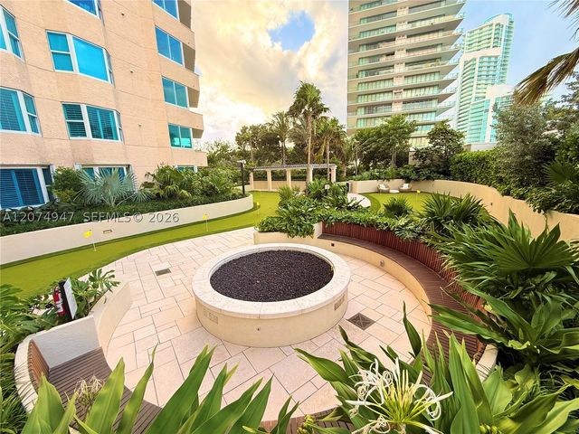 400 S Pointe Dr 505, Miami Beach, FL 33139