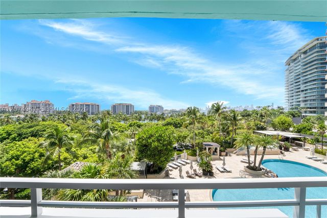 400 S Pointe Dr 505, Miami Beach, FL 33139