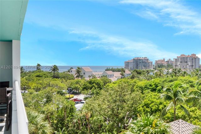 400 S Pointe Dr 505, Miami Beach, FL 33139