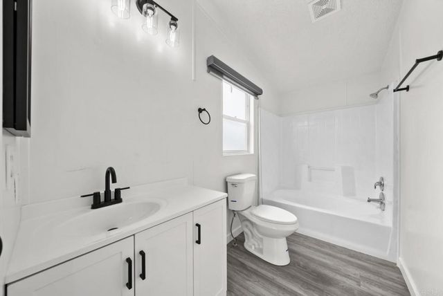 400 Greenfield Drive SPC 145, El Cajon, CA 92021