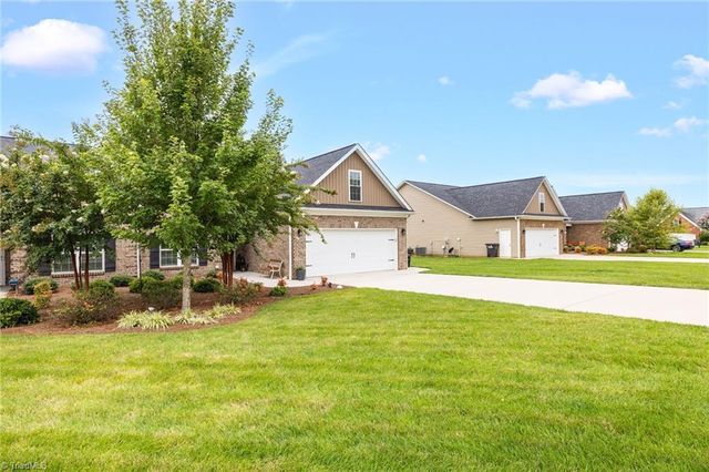 204 Birchwood Drive, Reidsville, NC 27320