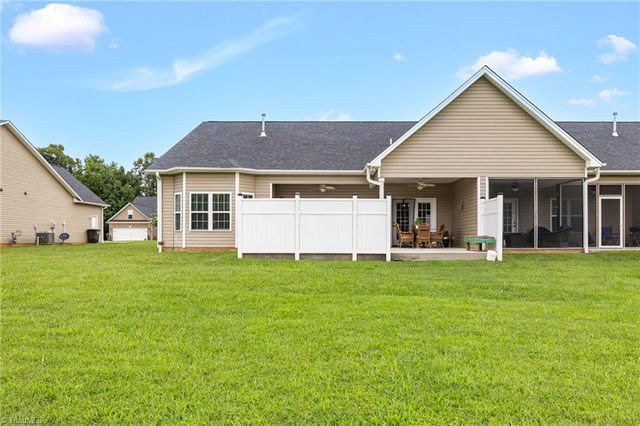204 Birchwood Drive, Reidsville, NC 27320