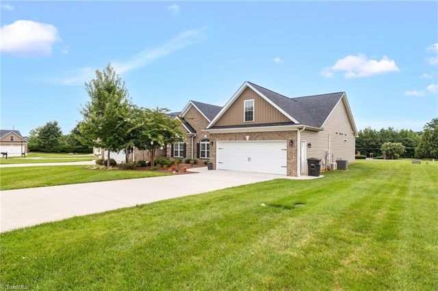 204 Birchwood Drive, Reidsville, NC 27320