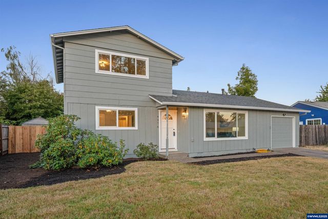 4276 Amherst Ct NE, Salem, OR 97305