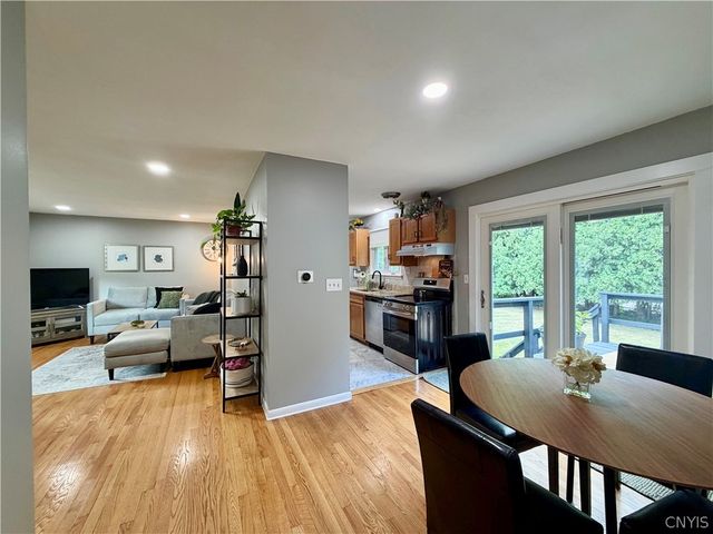107 Sylvan Way, Camillus, NY 13031