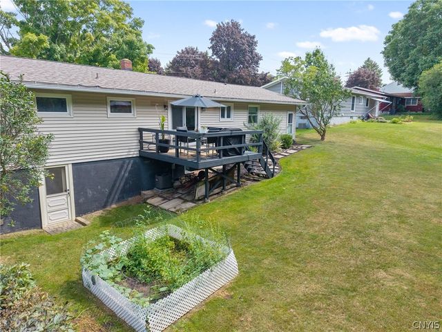107 Sylvan Way, Camillus, NY 13031