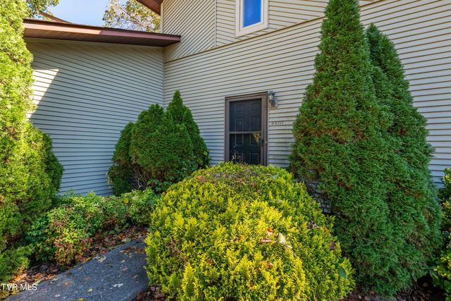 2207 Forest Acres Drive 2207, Johnson City, TN 37604