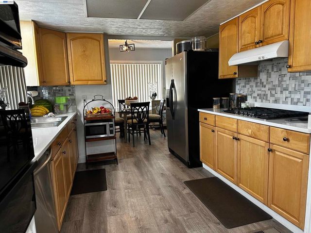 121 Fisk Ter, Fremont, CA 94538