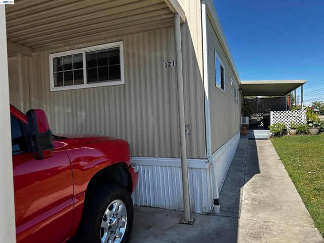 121 Fisk Ter, Fremont, CA 94538
