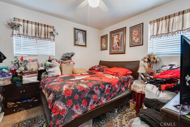 1016 Meredith Drive, Bakersfield, CA 93304