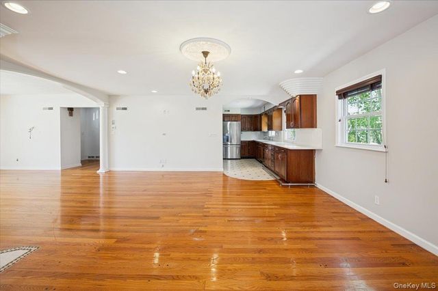 1 Windingwood Road N, Rye Brook, NY 10573