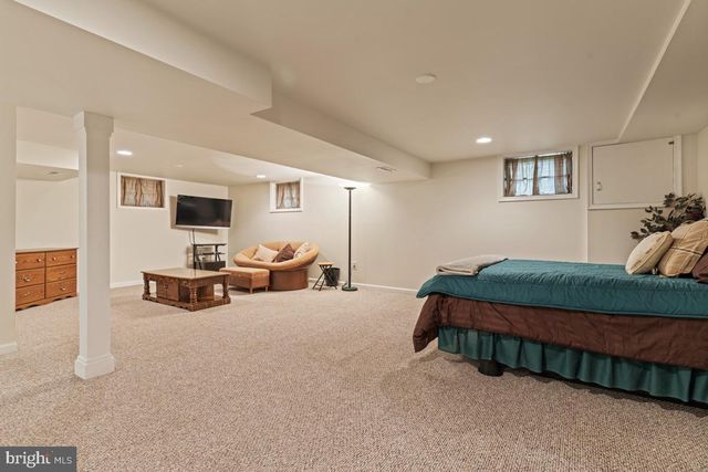 11814 N LINCOLN AVE, Beltsville, MD 20705