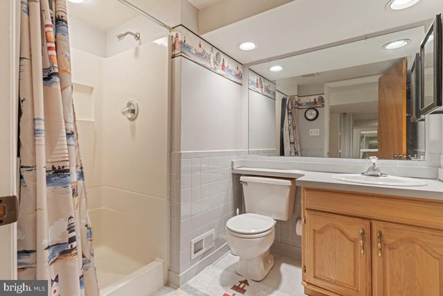11814 N LINCOLN AVE, Beltsville, MD 20705
