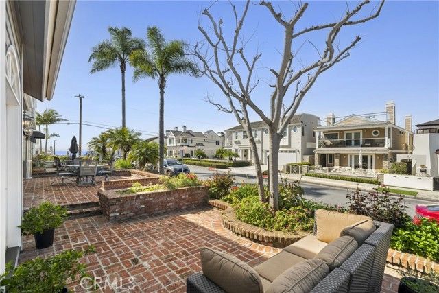 304 Marigold, Corona Del Mar (newport Beach), CA 92625