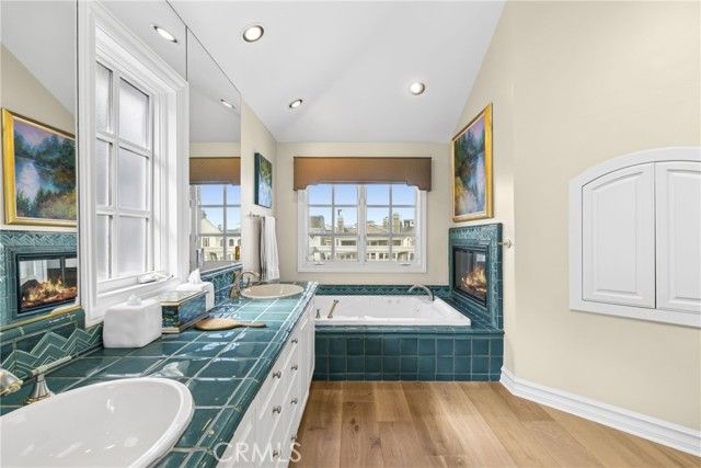 304 Marigold, Corona Del Mar (newport Beach), CA 92625