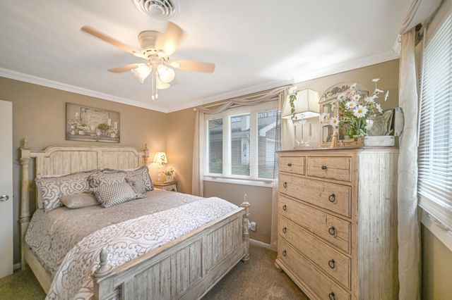 22618 Lake Shore Drive, Elkhart, IN 46514
