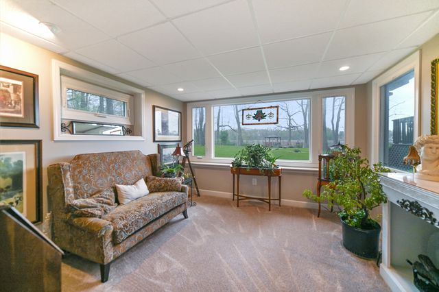 22618 Lake Shore Drive, Elkhart, IN 46514