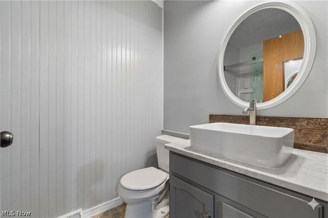 5051 Fox Ridge Drive, Green, OH 44720