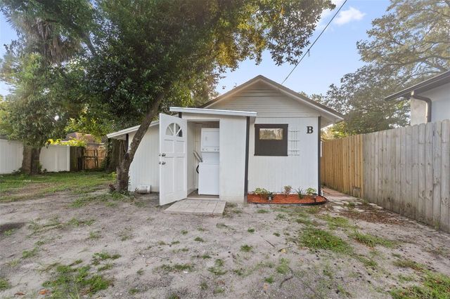 8705 N 13TH STREET B, Tampa, FL 33604