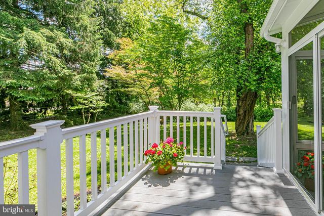 57 WASHINGTON ST, Rocky Hill, NJ 08553