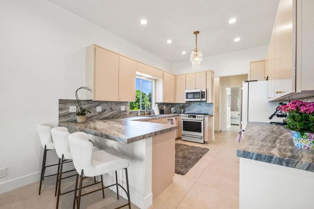 47171 El Agadir Circle, Palm Desert, CA 92260