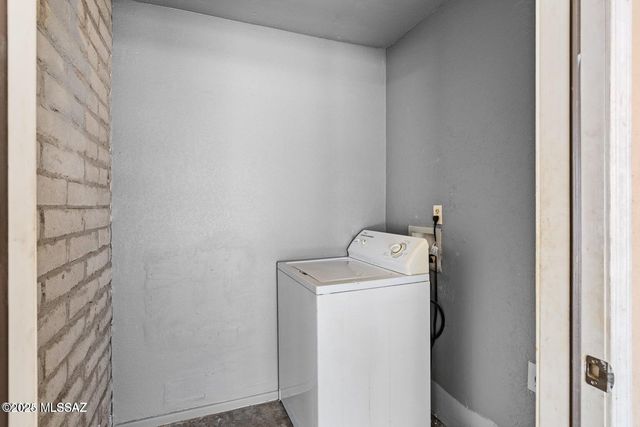 707 W 41st Street, Tucson, AZ 85713