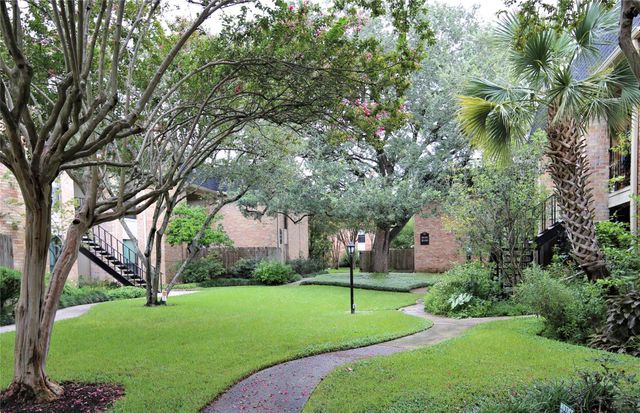 1601 S Shepherd 115, Houston, TX 77019