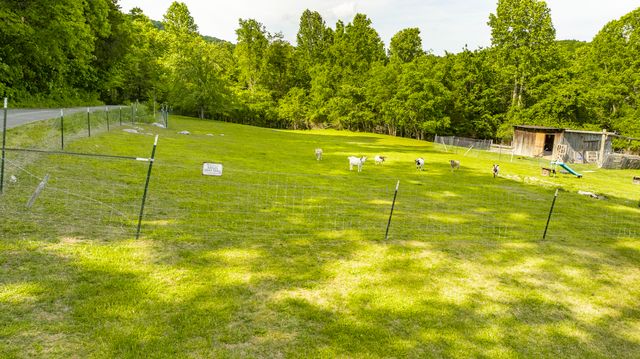 82 Abbott Broadhurst Road, Monticello, KY 42633