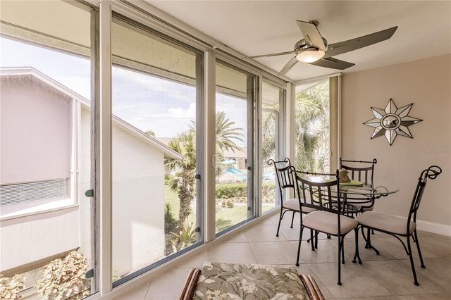 6052 W PEPPERTREE WAY 235B, Sarasota, FL 34242