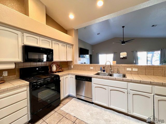 8330 E Topeka Pl, Yuma, AZ 85365