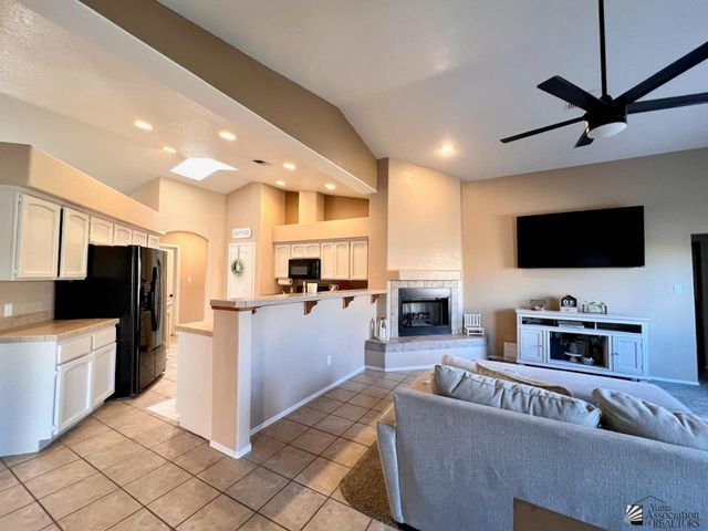 8330 E Topeka Pl, Yuma, AZ 85365