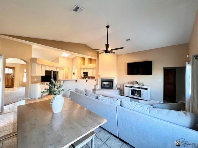 8330 E Topeka Pl, Yuma, AZ 85365