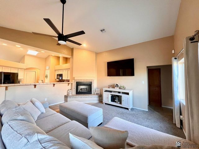 8330 E Topeka Pl, Yuma, AZ 85365