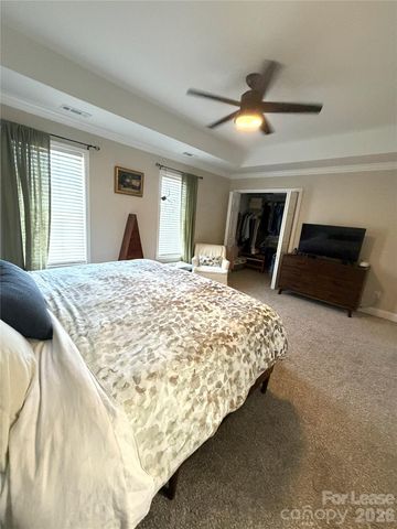 4198 Pickering Drive, Hickory, NC 28602