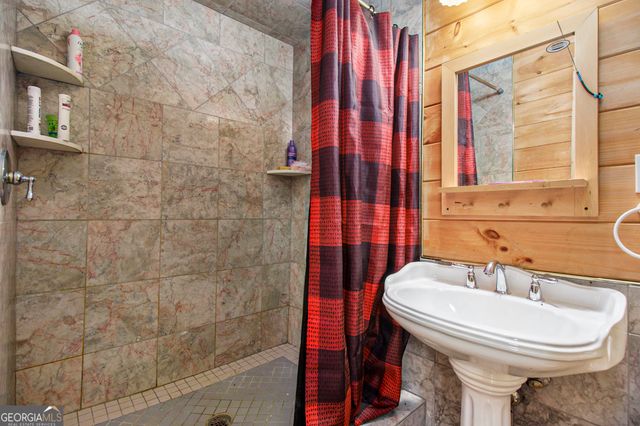 696 Railey Ridge NE, Ranger, GA 30734