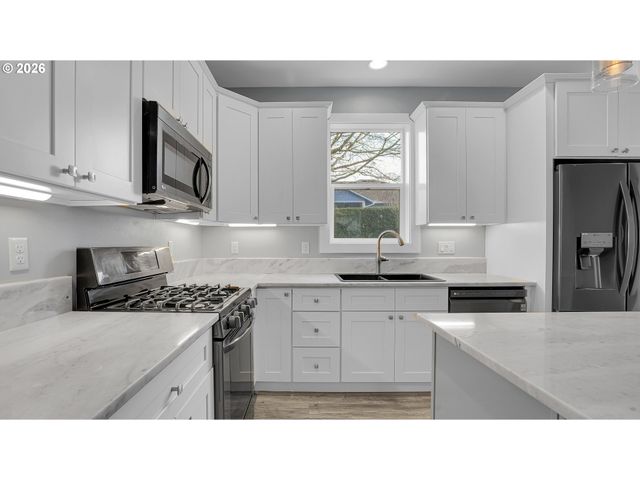 4650 Ne TIDE Ave, Lincoln City, OR 97367