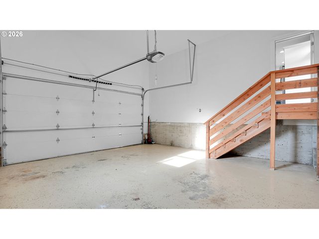 4650 Ne TIDE Ave, Lincoln City, OR 97367