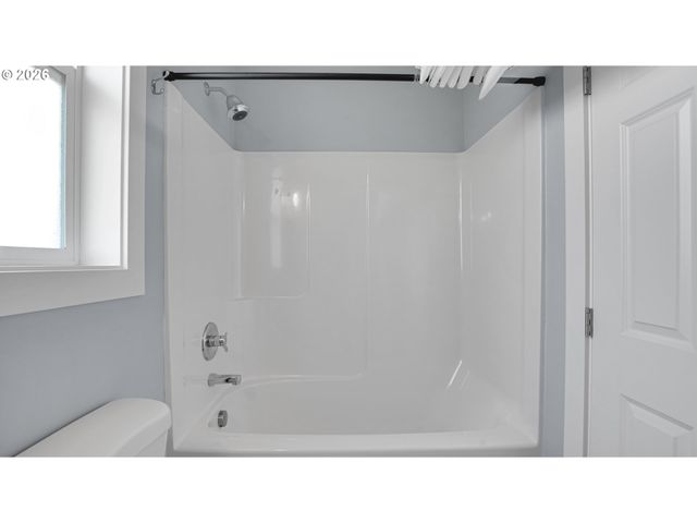 4650 Ne TIDE Ave, Lincoln City, OR 97367