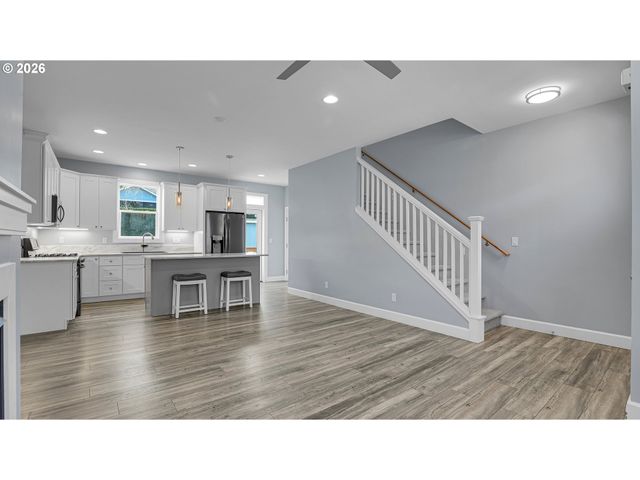 4650 Ne TIDE Ave, Lincoln City, OR 97367