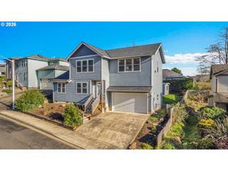 4650 Ne TIDE Ave, Lincoln City, OR 97367