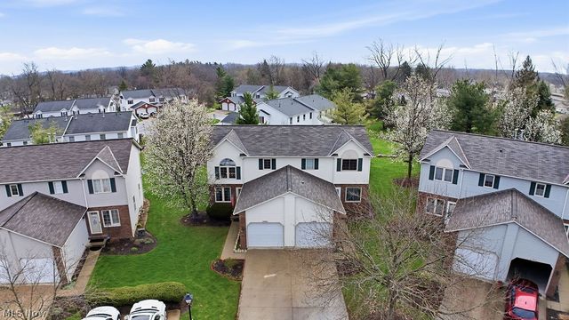 1833 Hobbits Way, Brunswick, OH 44212