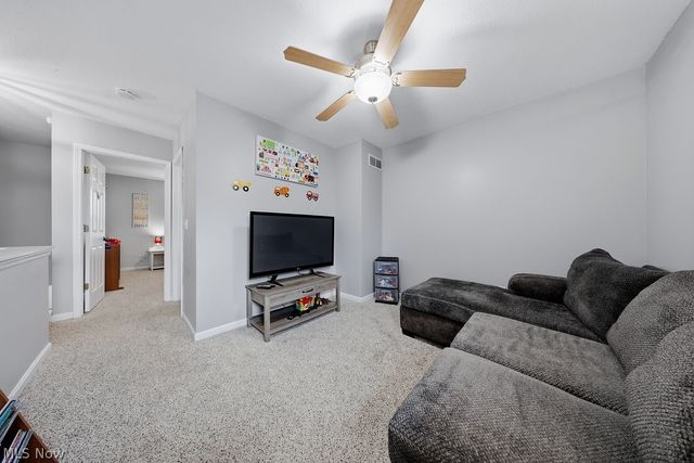 1833 Hobbits Way, Brunswick, OH 44212