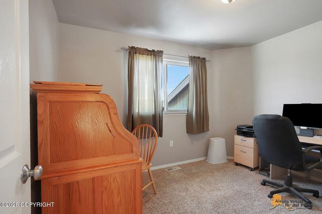 13670 E Field Lane, Palmer, AK 99645