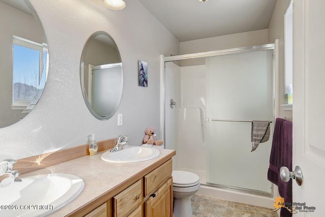 13670 E Field Lane, Palmer, AK 99645