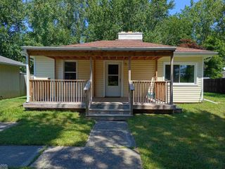 206 Degurse Avenue, Marine City, MI 48039