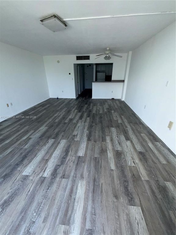 1470 NE 125th Terrace 605, North Miami, FL 33161