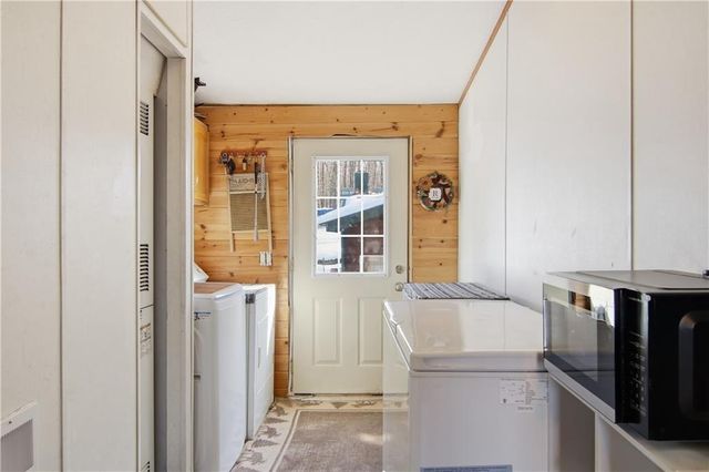 9853 Callahan Lake Road, Hayward, WI 54843