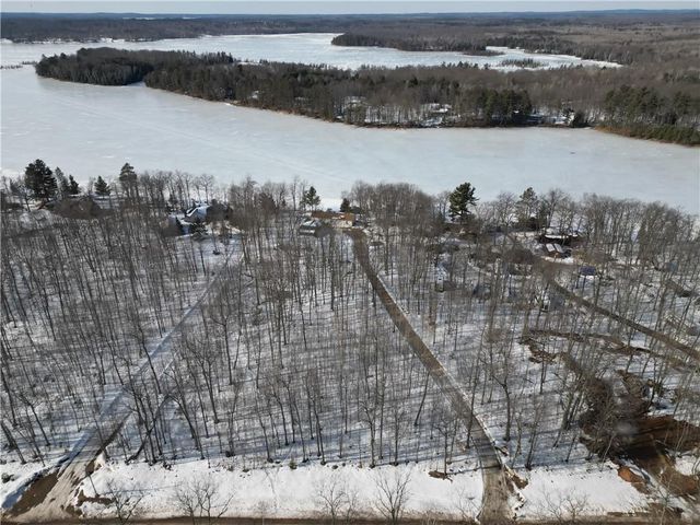 9853 Callahan Lake Road, Hayward, WI 54843