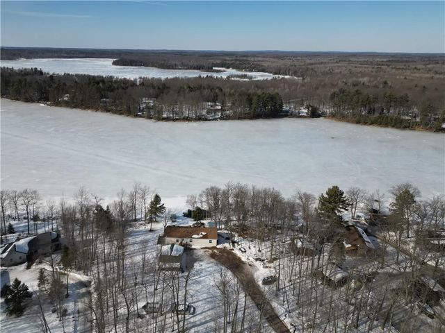 9853 Callahan Lake Road, Hayward, WI 54843