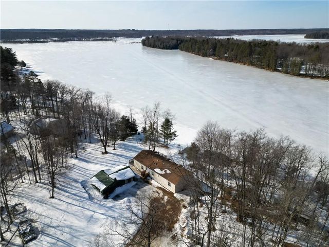 9853 Callahan Lake Road, Hayward, WI 54843
